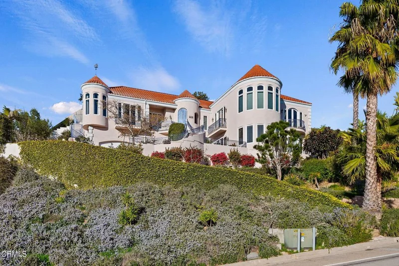 1238 Colina, Ventura, CA 93003