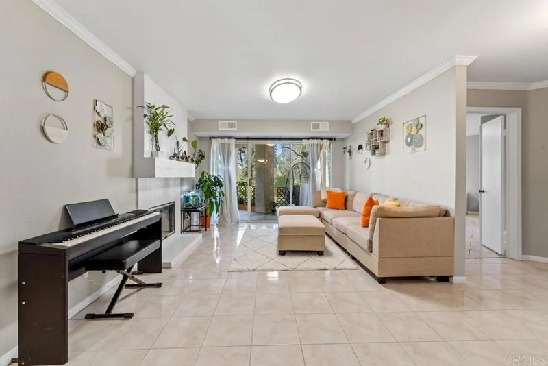 11315 Affinity #142, San Diego, CA 92131