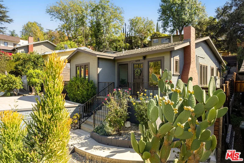 6194 Roy, Los Angeles, CA 90042
