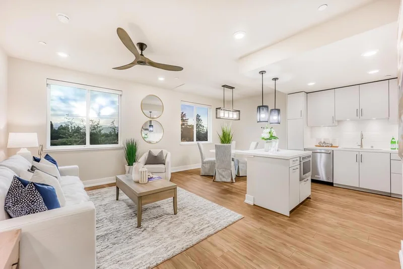 1048 Monroe #302, Santa Clara, CA 95050