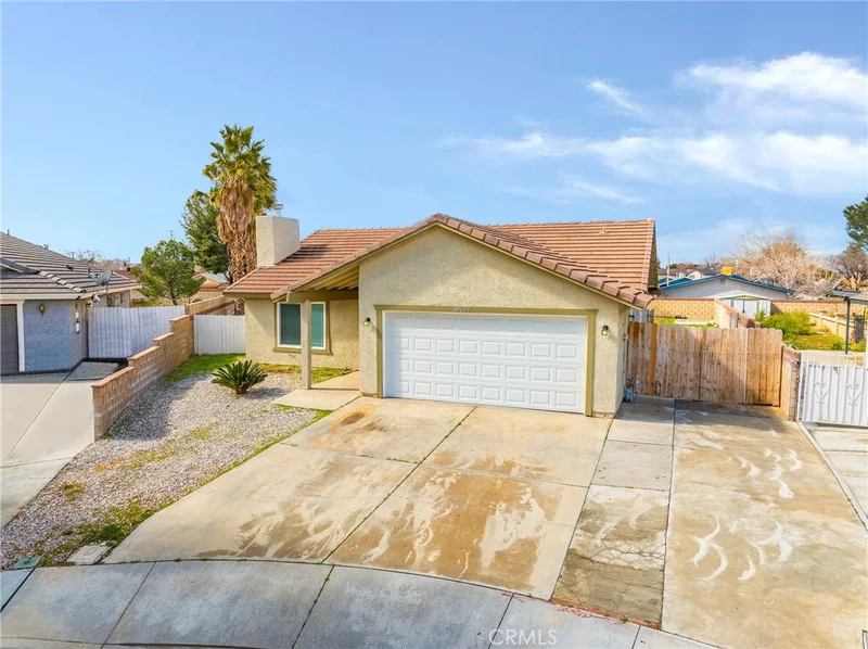 45003 Cabree, Lancaster, CA 93535