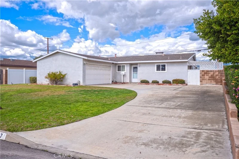 427 East Nubia, Covina, CA 91722