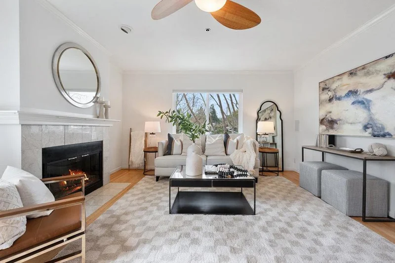 1022 Chula Vista #1, Burlingame, CA 94010