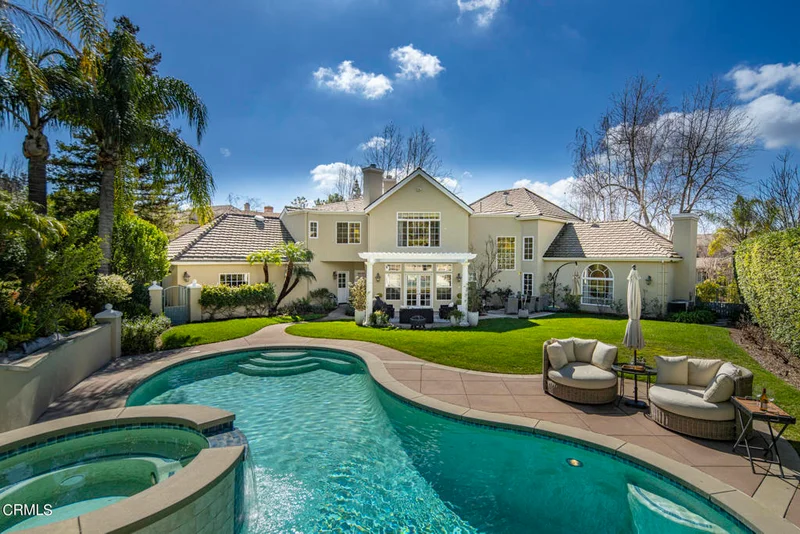 781 Greenridge, La Canada Flintridge, CA 91011