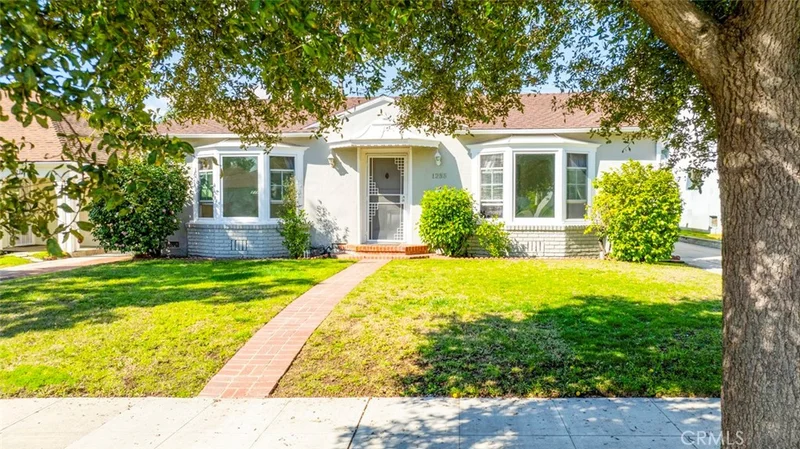 1235 Cleveland, Glendale, CA 91202