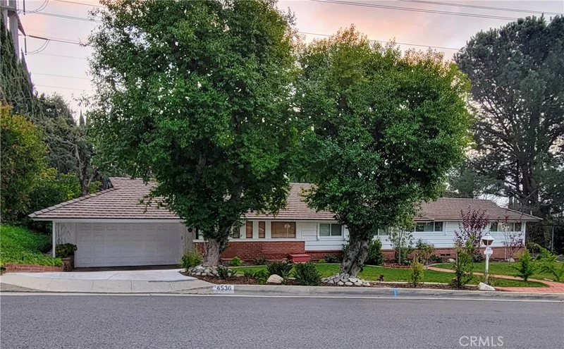 4536 Indiana, La Canada Flintridge, CA 91011