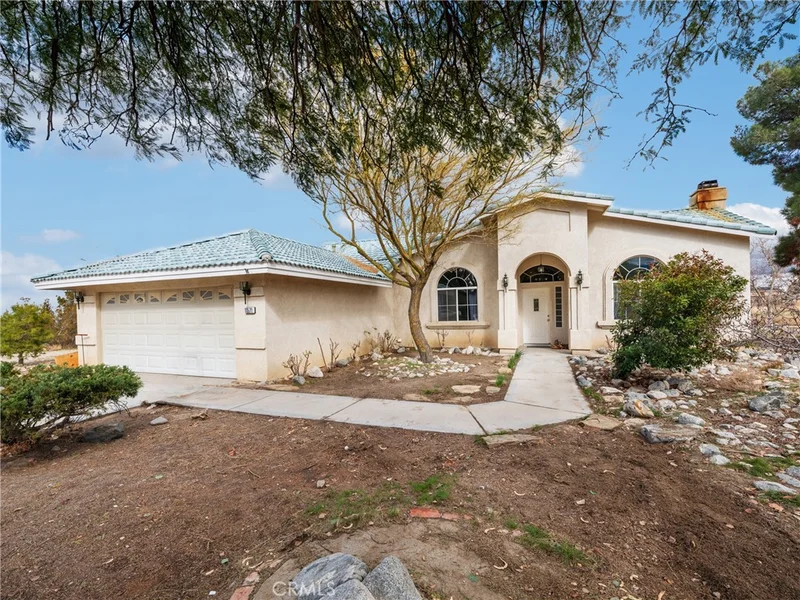 11571 Alta Vista, Pinon Hills, CA 92372