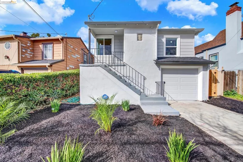 2601 Truman Ave, Oakland, CA 94605