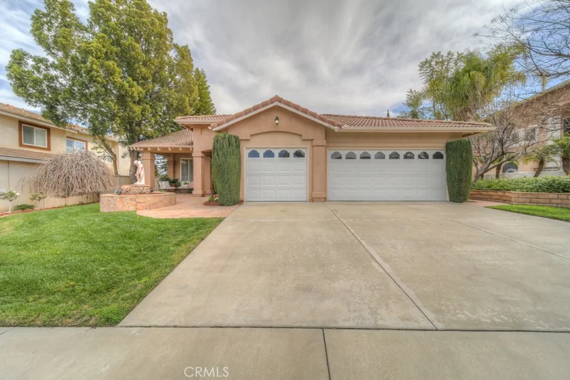 3 Corte Rivera, Lake Elsinore, CA 92532