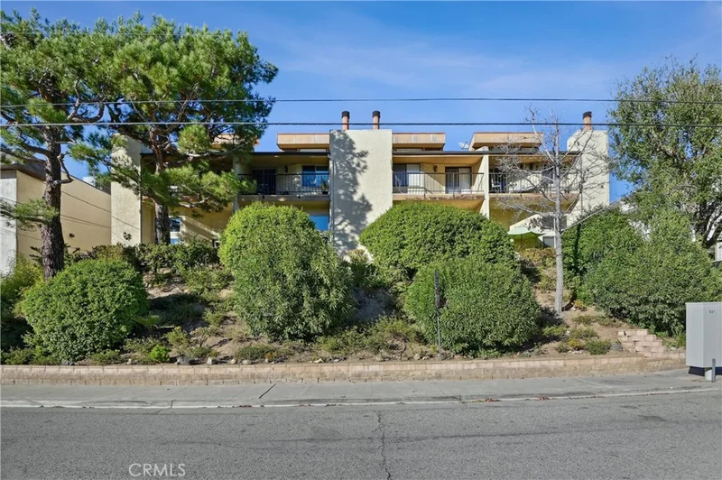 1881 Alpha #8, Glendale, CA 91208