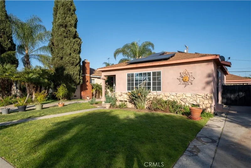 10304 Kauffman, South Gate, CA 90280