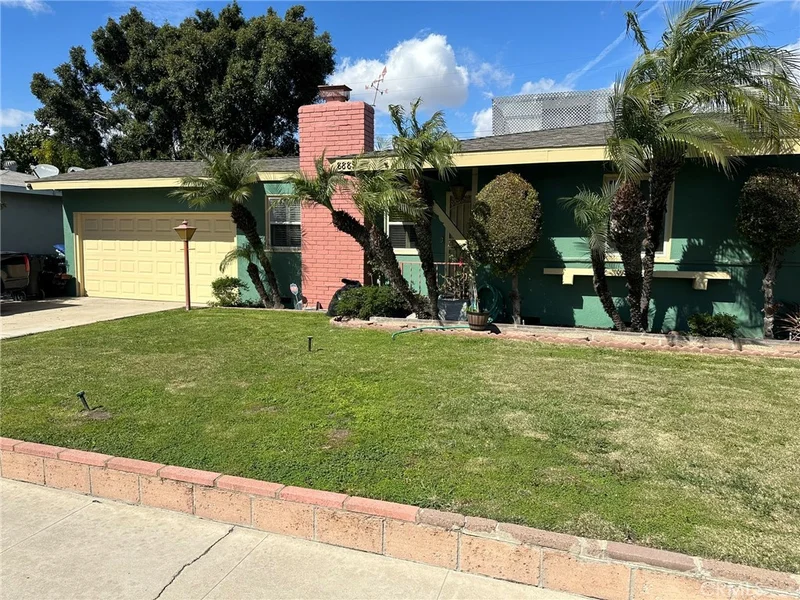 8889 Stardust, Anaheim, CA 92804