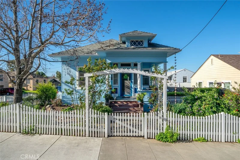 1241 Beach, San Luis Obispo, CA 93401