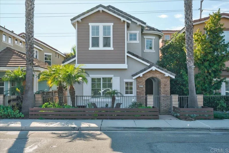 429 Cedros, Solana Beach, CA 92075
