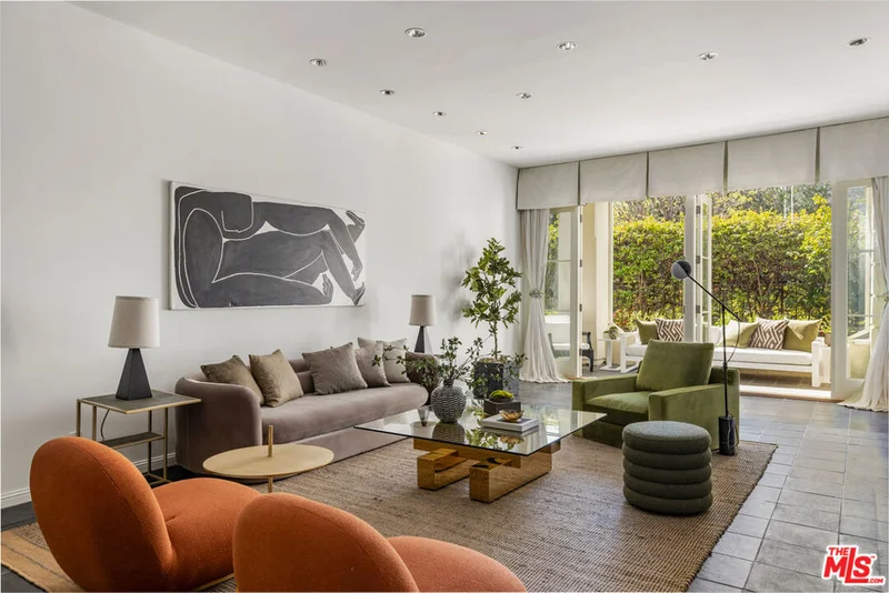 10118 Empyrean #102, Los Angeles, CA 90067
