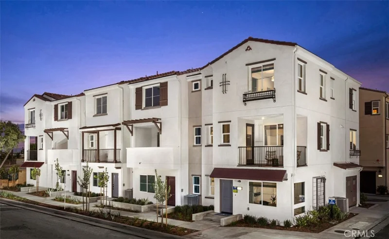 11454 Artesia Blvd, Artesia, CA 90701