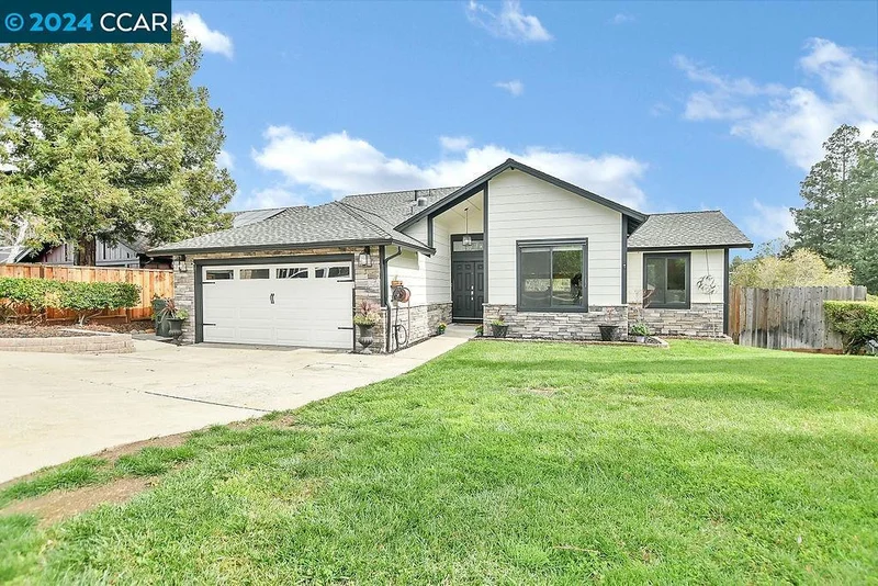 2550 Holly View Court, Martinez, CA 94553-3458