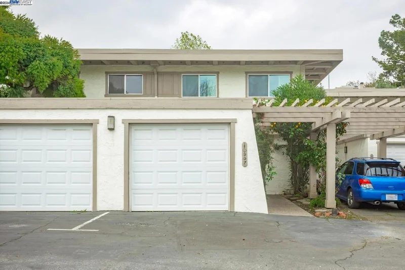 10447 Mary Avenue, Cupertino, CA 95014-1348
