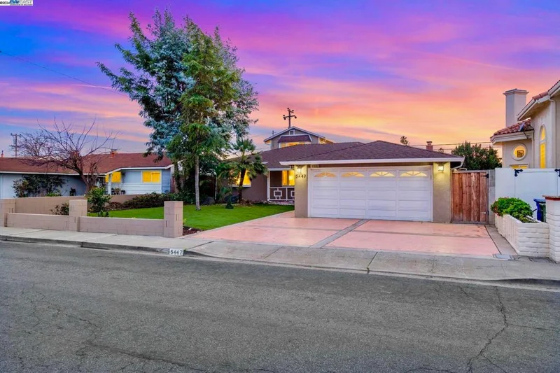 5447 Fiesta Rd, Fremont, CA 94538