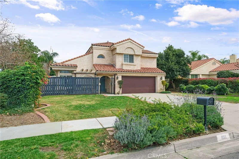 11511 Milford Haven, Loma Linda, CA 92354