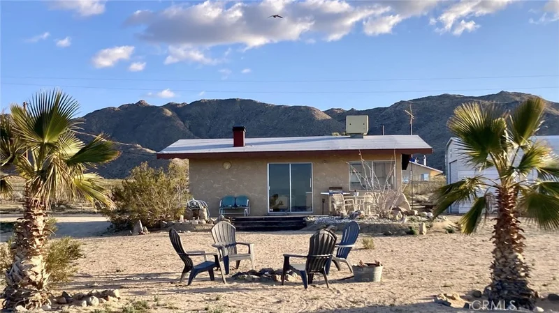 4570 Rock Corral, Johnson Valley, CA 92285