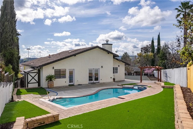 1027 Pamela, Paso Robles, CA 93446