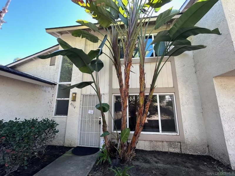 4114 Beacon Pl, Oceanside, CA 92056