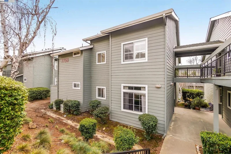 7750 Canyon Meadow Cir #B, Pleasanton, CA 94588