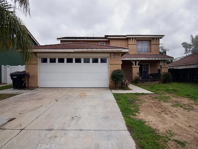 1027 Huntington, Perris, CA 92571