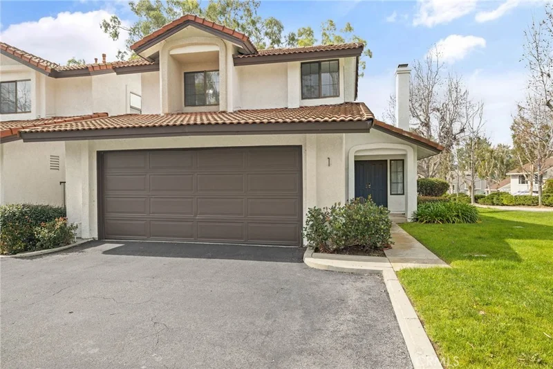 1 Raven Hill #66, Laguna Hills, CA 92653