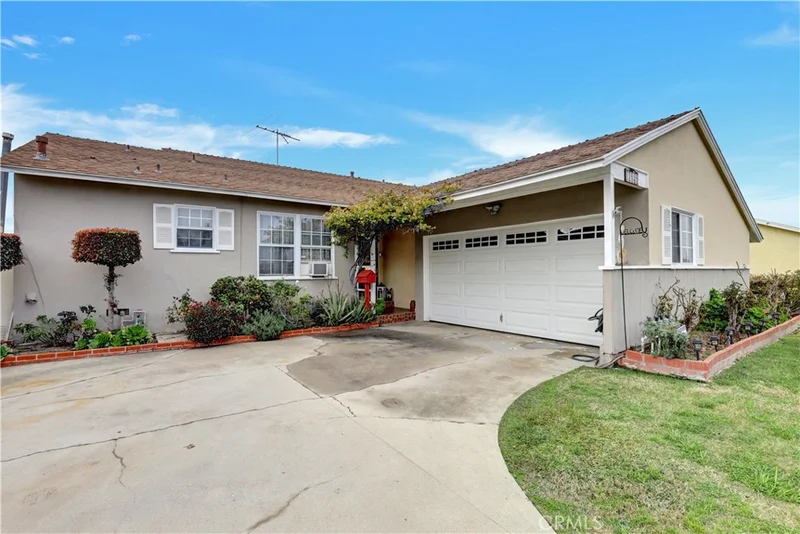 11525 Halcourt, Norwalk, CA 90650