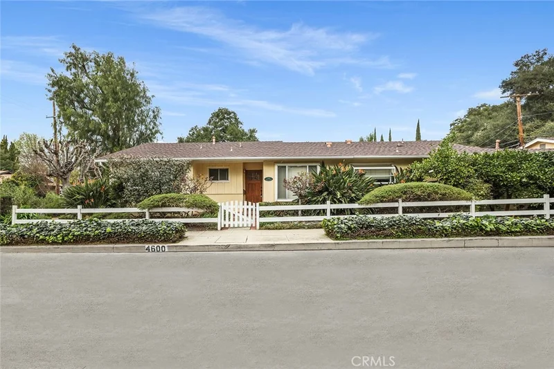 4600 Santa Lucia, Woodland Hills, CA 91364