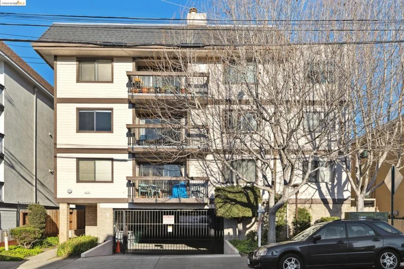 417 Evelyn Ave #203, Albany, CA 94706