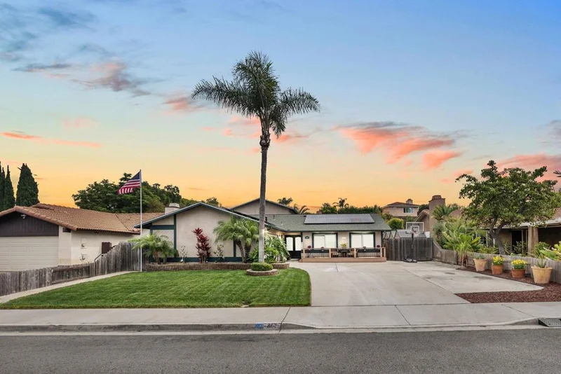 897 Granada Dr, Oceanside, CA 92056