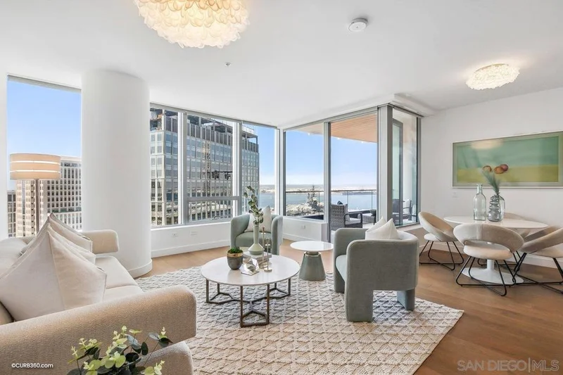 888 E St #1703, San Diego, CA 92101