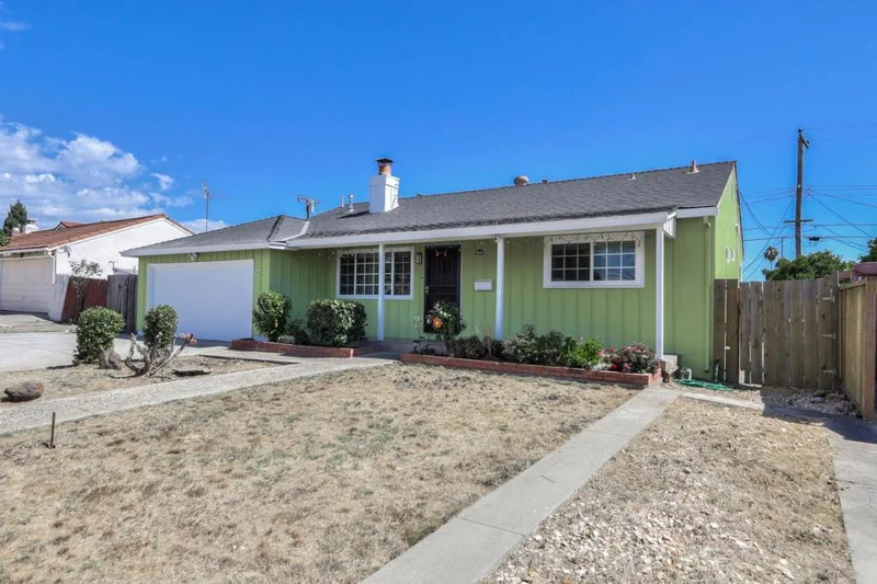 300 Boulder, Milpitas, CA 95035