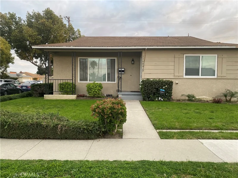 11646 College, Norwalk, CA 90650