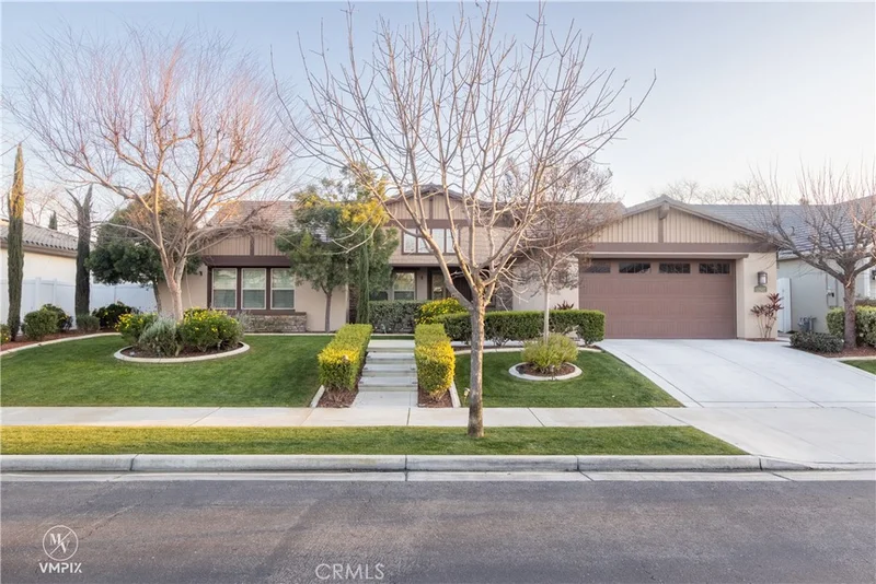 12507 Lincolnshire, Bakersfield, CA 93311