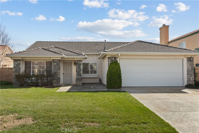 45658 Saint Andrews, Lancaster, CA 93534