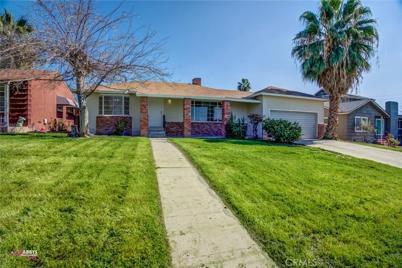 2709 Berger, Bakersfield, CA 93305