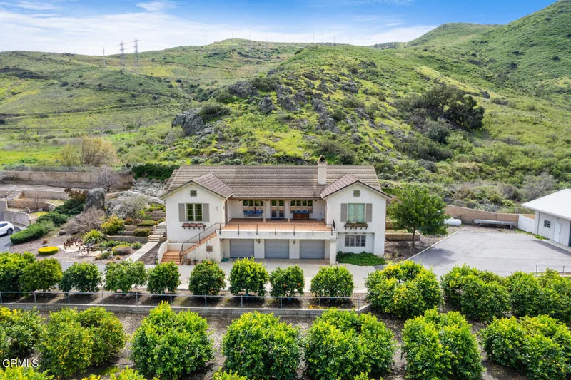 8814 Santa Rosa, Camarillo, CA 93012