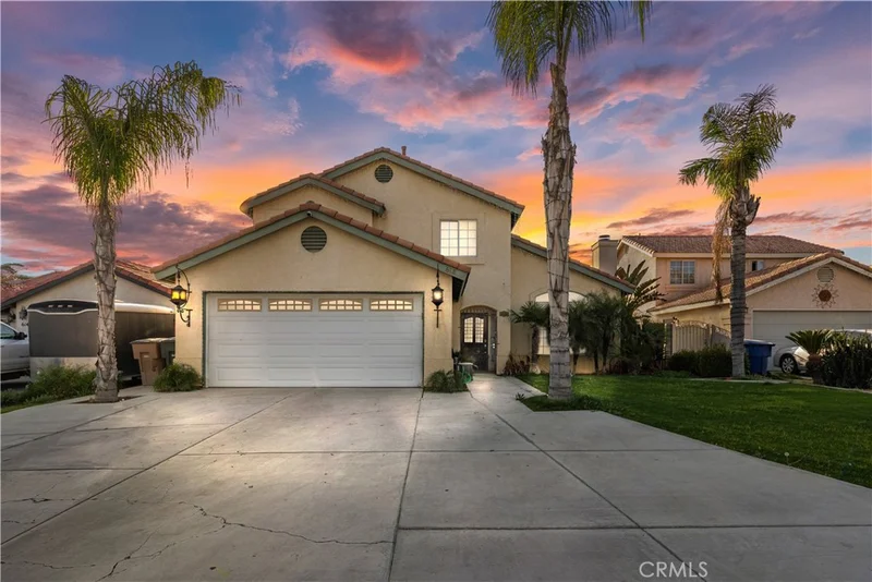 618 Cozumel, Bakersfield, CA 93307