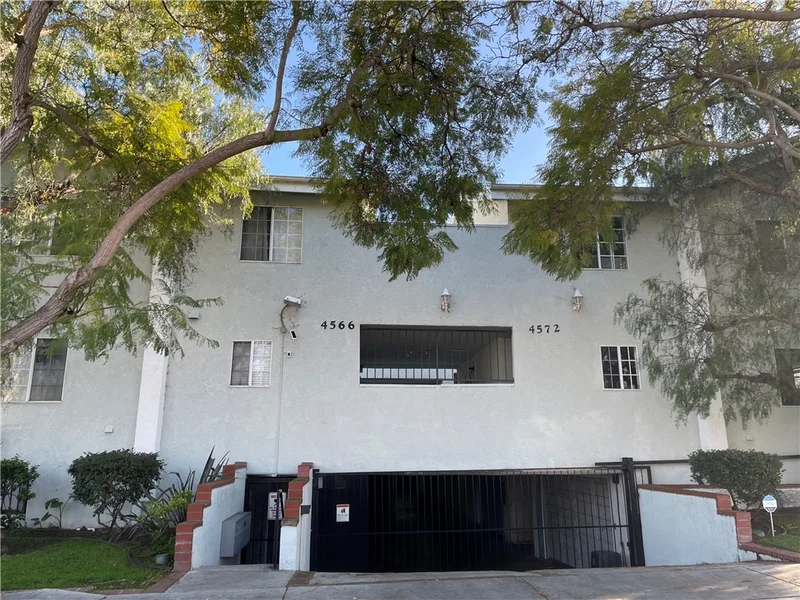 4566 W 172 Street #4, Lawndale, CA 90260