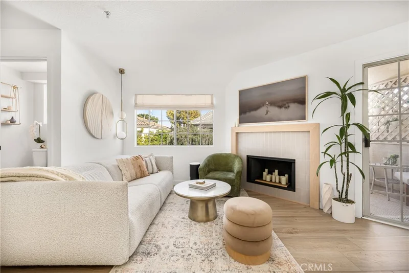 626 Lake #48, Huntington Beach, CA 92648