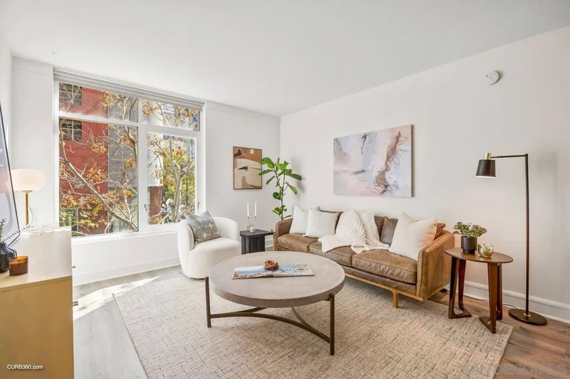 425 Beech Street #301, San Diego, CA 92101