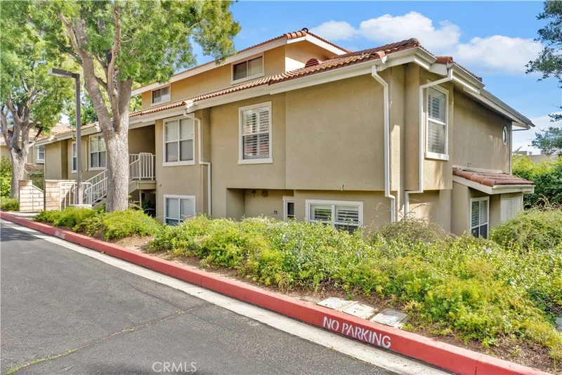 2731 Erringer #71, Simi Valley, CA 93065