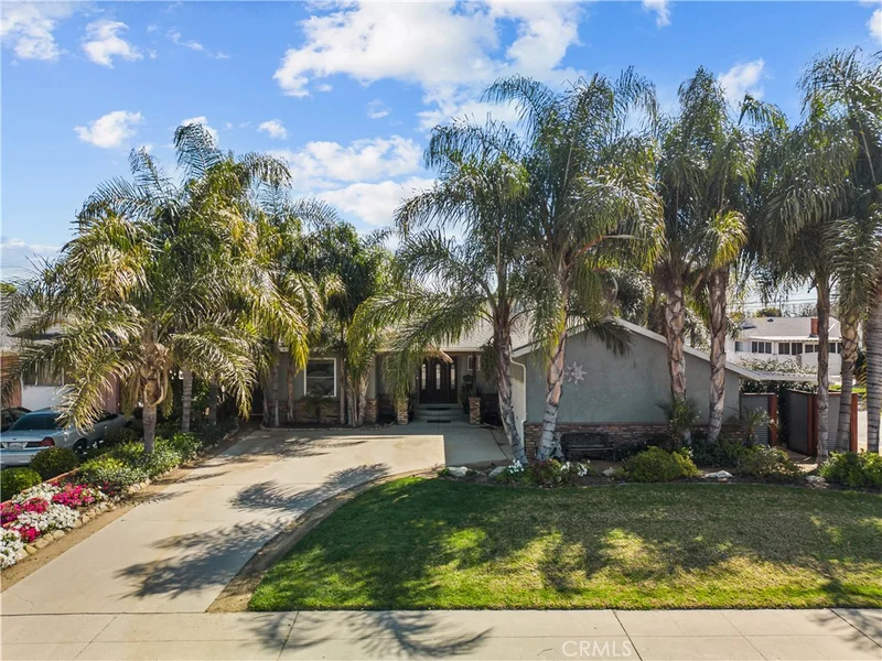 10500 Swinton, Granada Hills, CA 91344