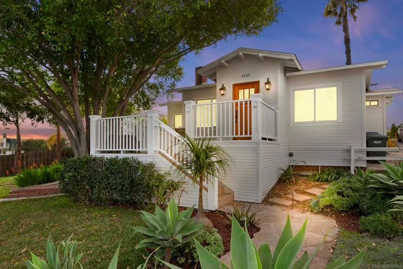 4530 Troy Lane, La Mesa, CA 91942