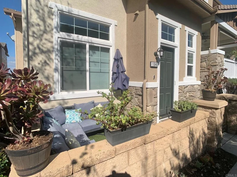 1040 Iron Wheel, Santee, CA 92071