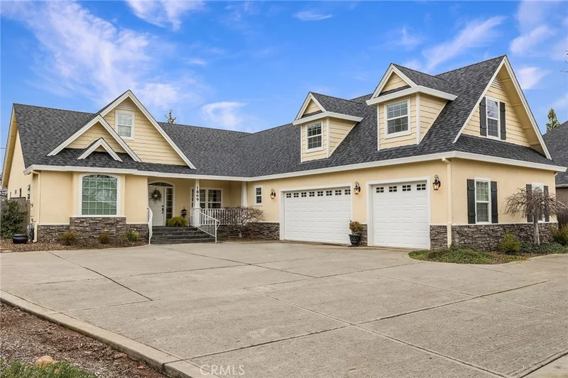 1869 Vineyard, Paradise, CA 95969